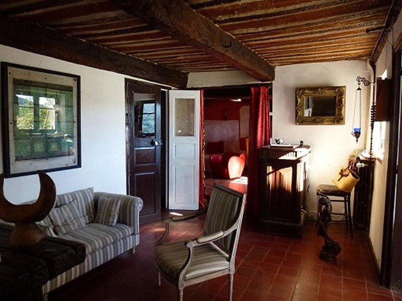 Maison de village - 393 m² - 15 pièces