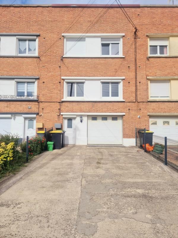 Maison - 74 m² - 5 pièces