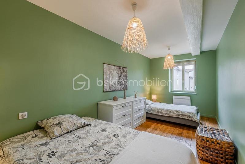 Maison - 110 m² - 4 pièces