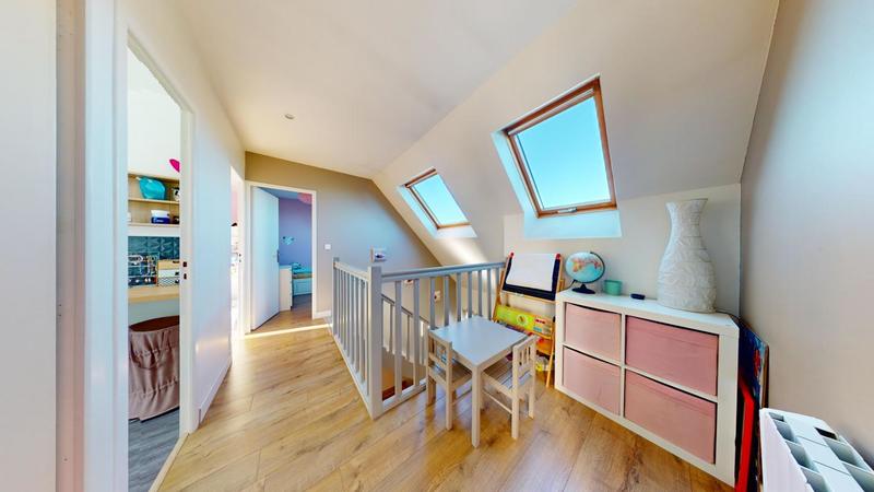 Maison - 130 m² - 6 pièces