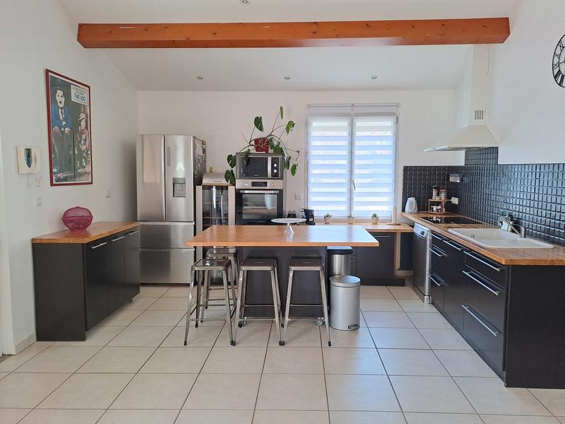Maison - 83 m² - 4 pièces