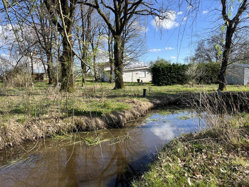 Propriété - 90 m² - 5 pièces