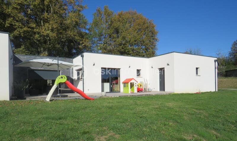 Maison - 135 m² - 4 pièces