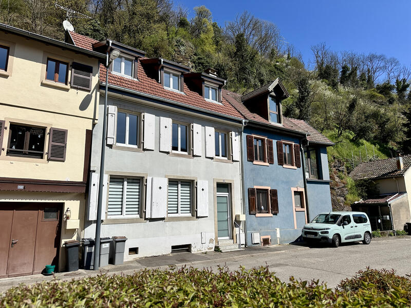 Maison - 105 m² - 4 pièces