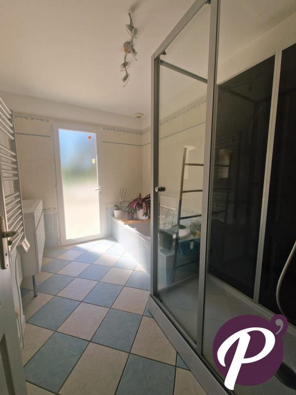 Maison - 136 m² - 6 pièces