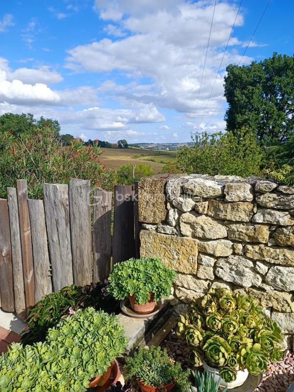 Villa - 190 m² - 6 pièces