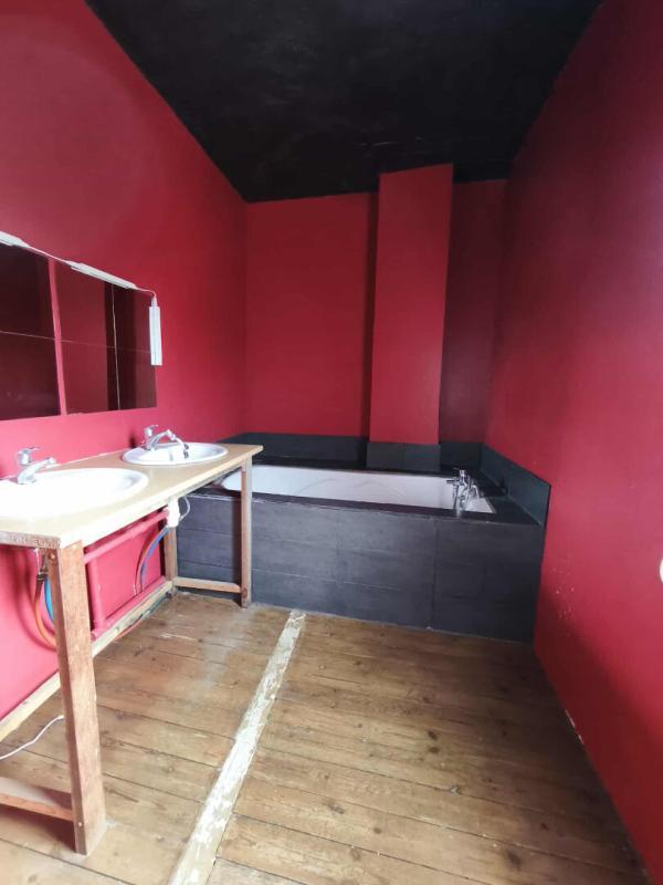 Maison - 93 m² - 4 pièces