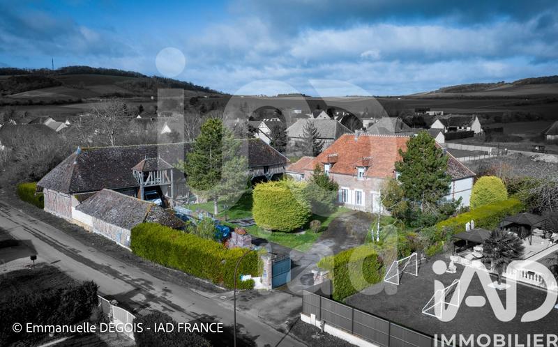 Maison - 316 m² - 10 pièces