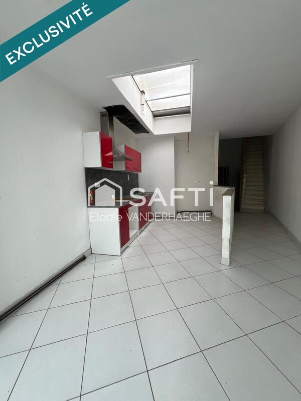 Maison - 295 m² - 17 pièces