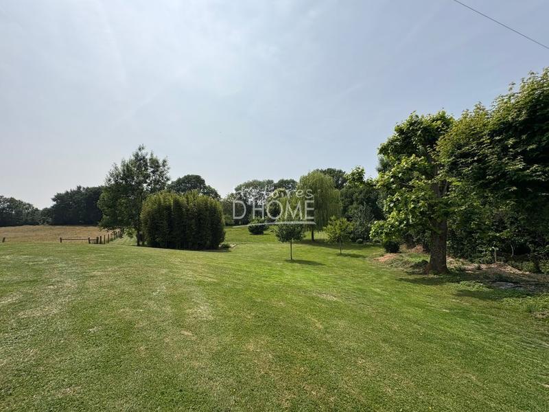 Maison - 250 m² - 8 pièces