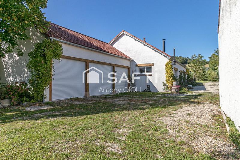 Maison - 280 m² - 6 pièces