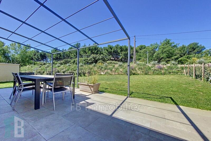 Villa - 92 m² - 4 pièces