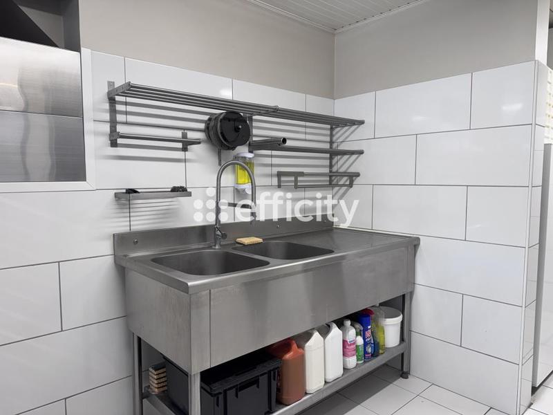 Local commercial - 78 m² - 2 pièces