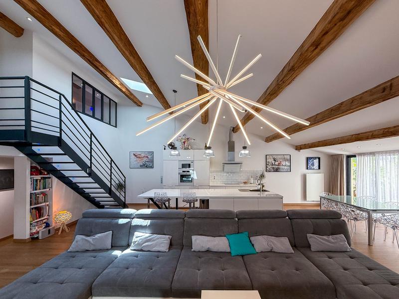 Maison - 189 m² - 7 pièces