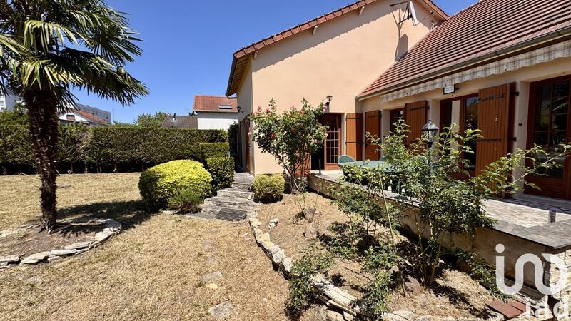 Maison - 158 m² - 6 pièces