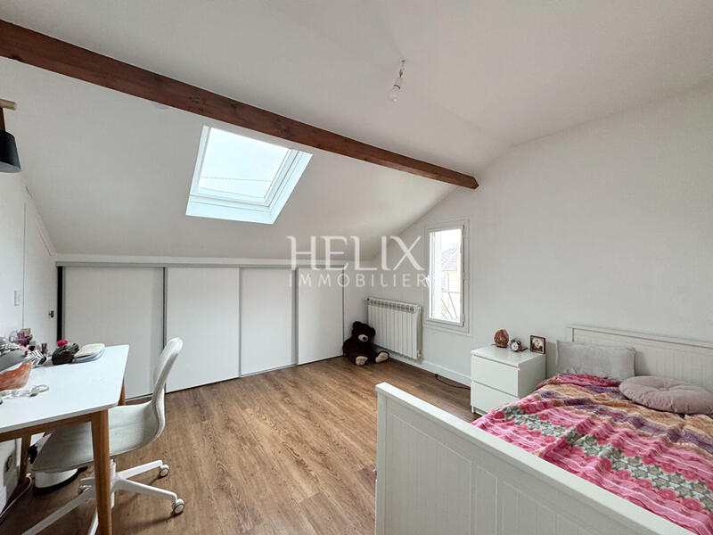 Maison - 113 m² - 5 pièces