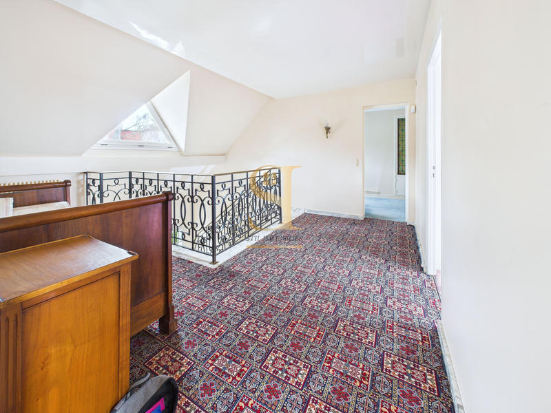 Maison - 157 m² - 6 pièces