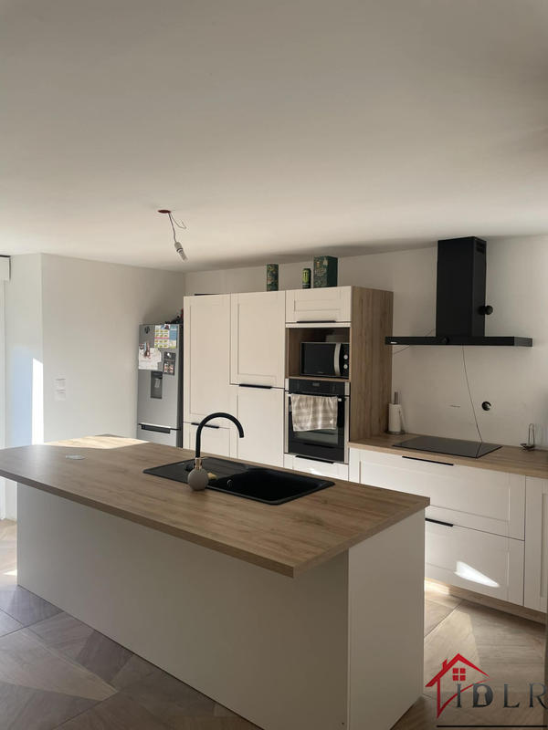 Maison - 60 m² - 3 pièces