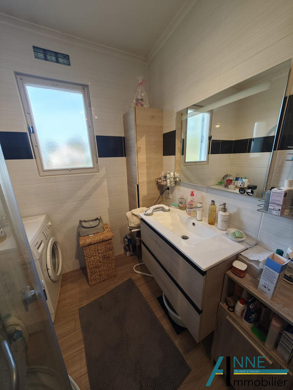 Maison - 104 m² - 5 pièces