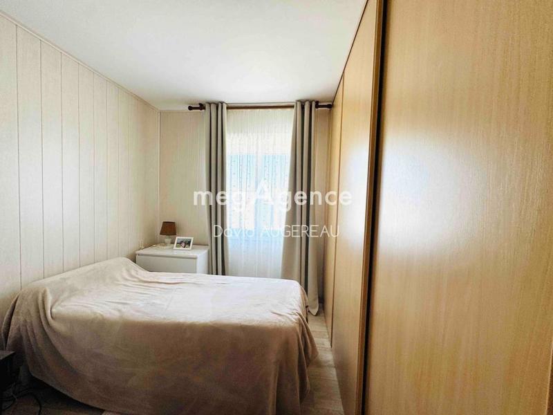 Maison traditionnelle - 102 m² - 5 pièces