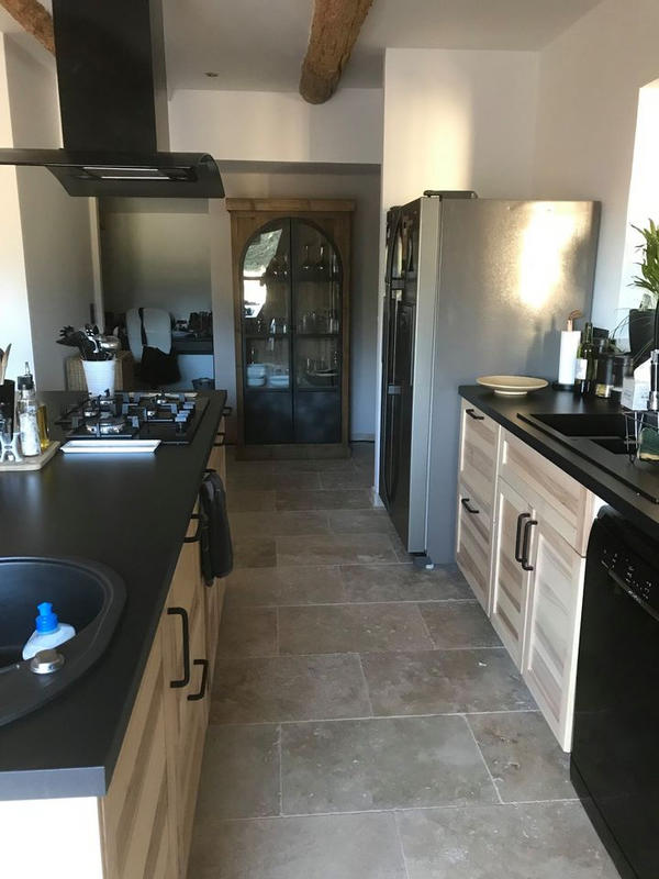 Mas - 530 m² - 8 pièces