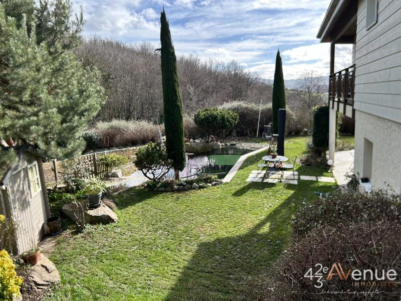 Maison - 150 m² - 5 pièces