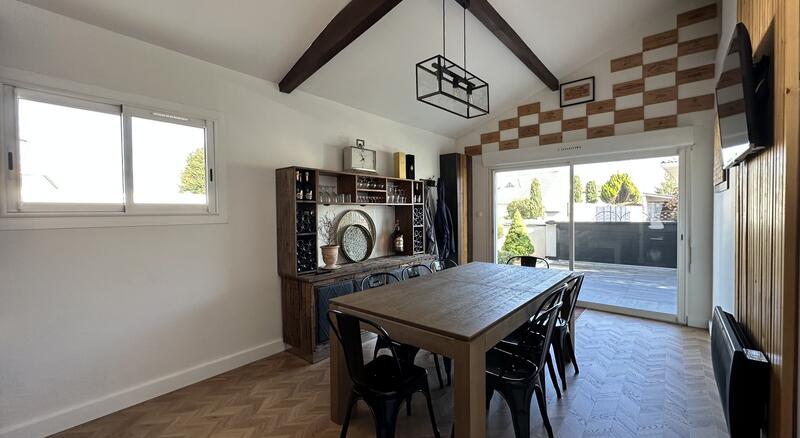 Maison - 130 m² - 5 pièces