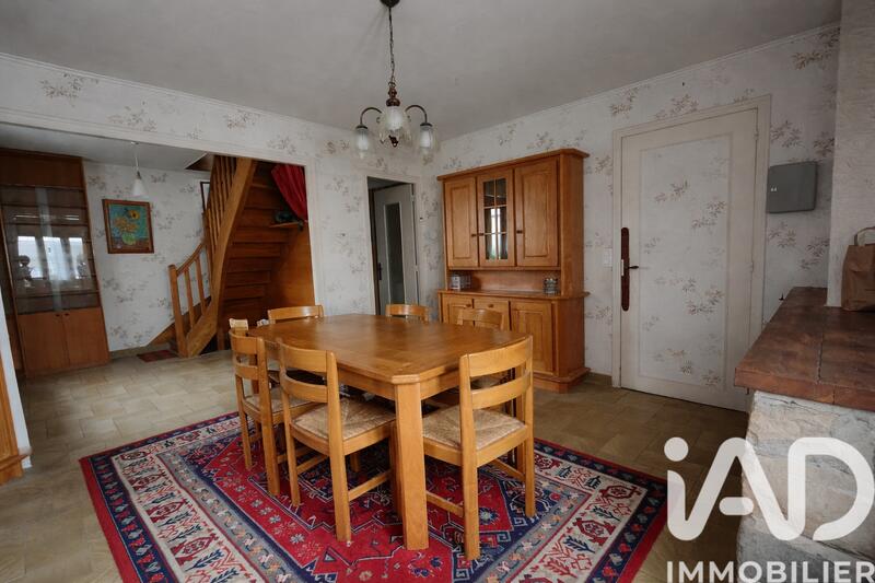 Maison - 89 m² - 5 pièces