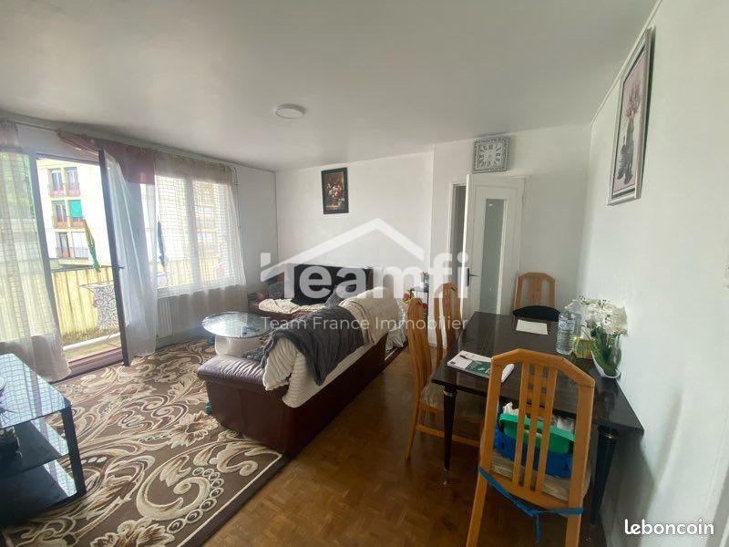 Appartement - 74 m² - 4 pièces