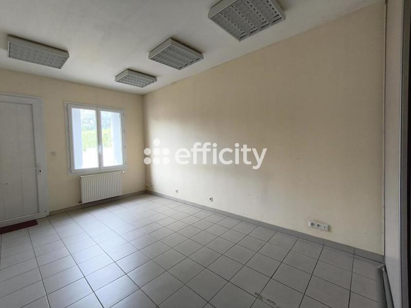 Maison - 172 m² - 9 pièces