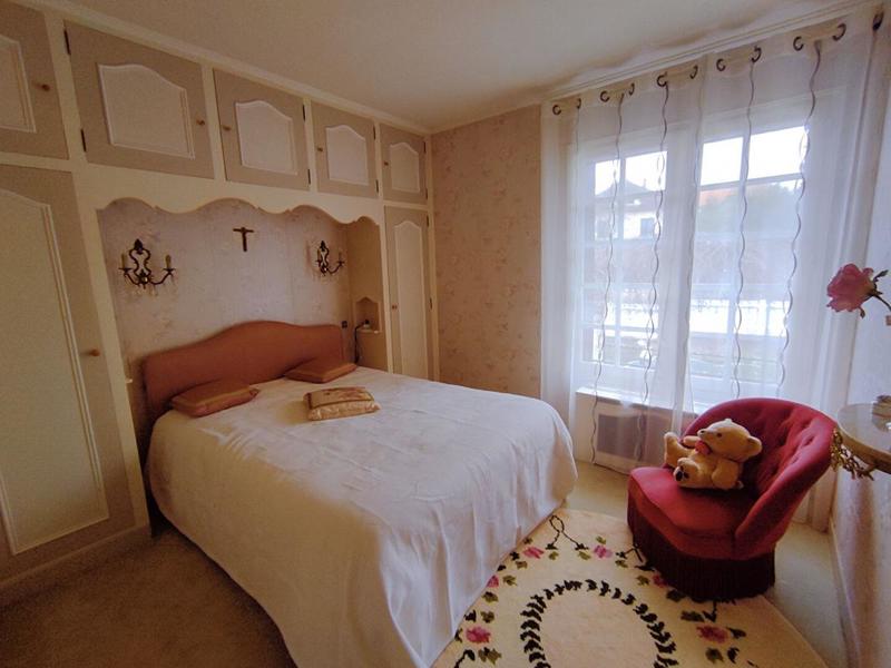 Maison - 142 m² - 7 pièces