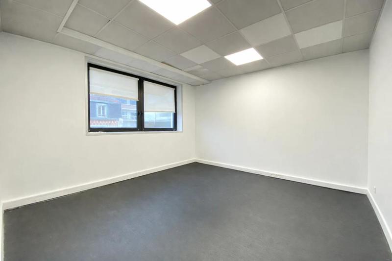 Bureau - 167 m²