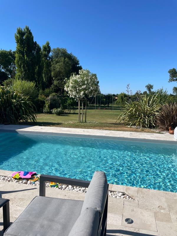 Maison - 236 m² - 8 pièces