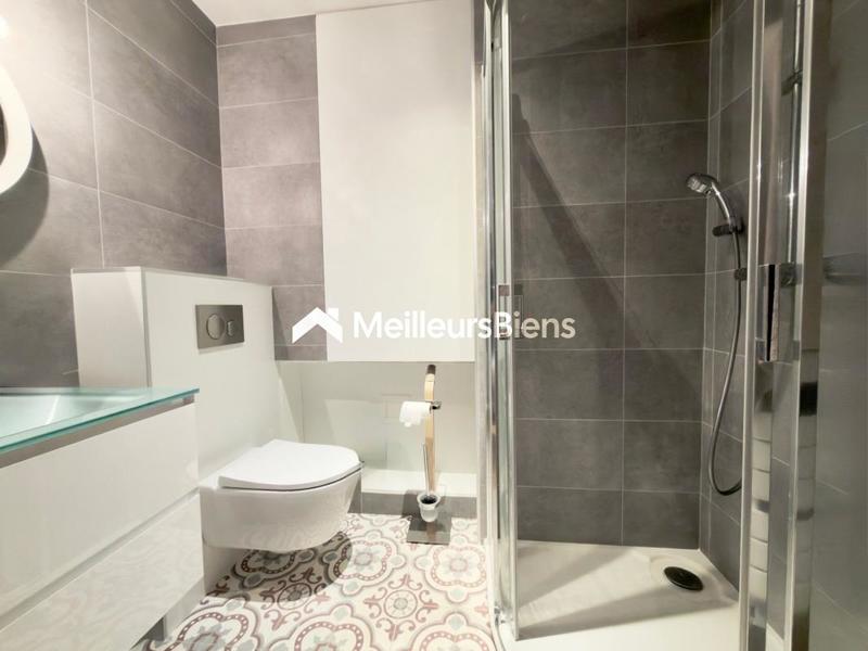 Villa - 350 m² - 10 pièces