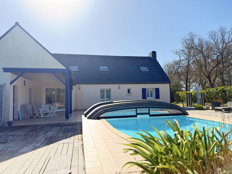 Maison - 195 m² - 6 pièces