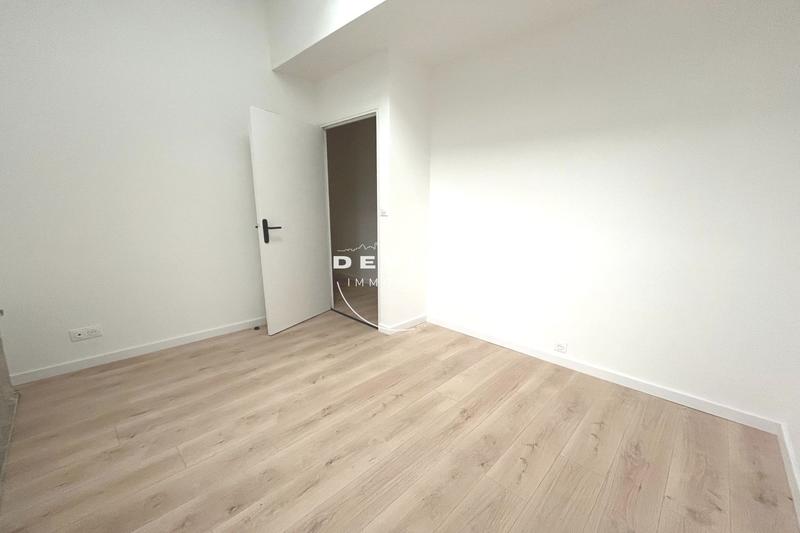 Maison de village - 94 m² - 4 pièces