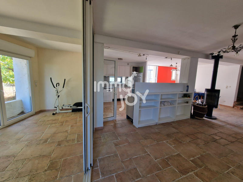 Maison - 206 m² - 6 pièces