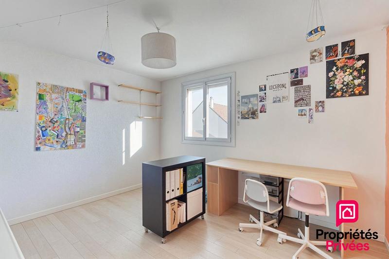 Maison - 196 m² - 6 pièces