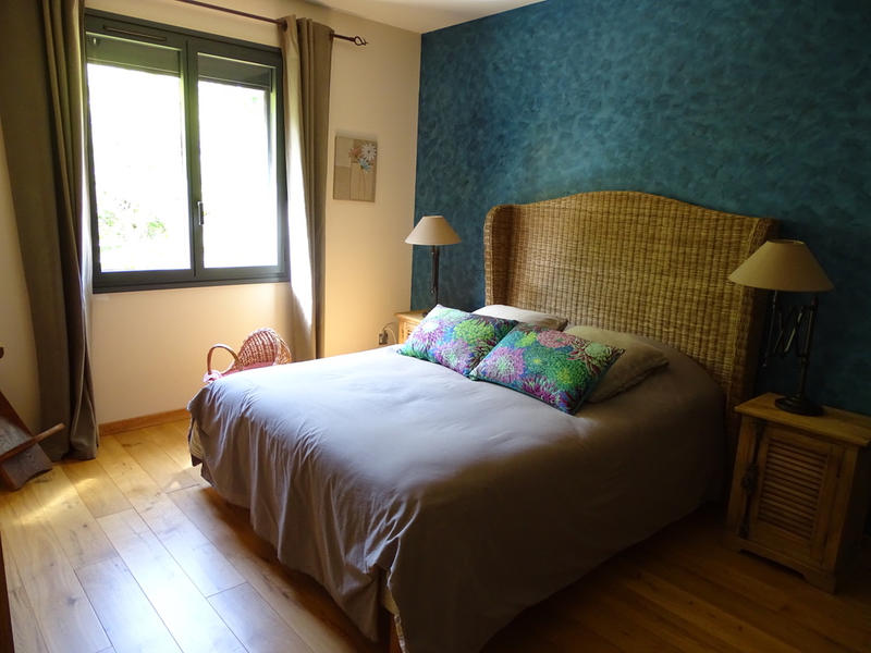 Villa - 233 m² - 9 pièces