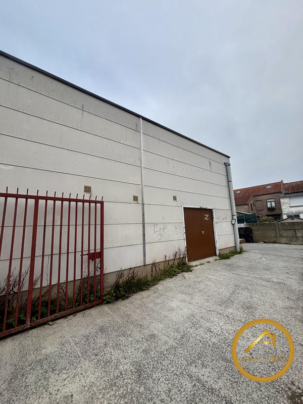 Local d'activités - 519 m²