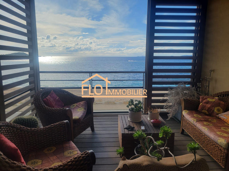 Appartement - 115 m² - 3 pièces