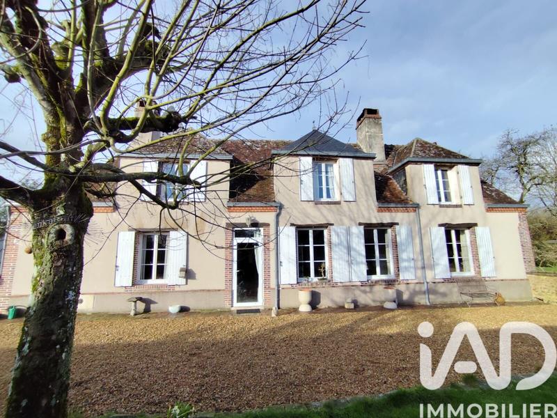 Maison - 180 m² - 6 pièces