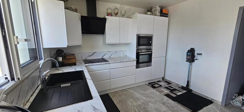 Pavillon - 86 m² - 4 pièces