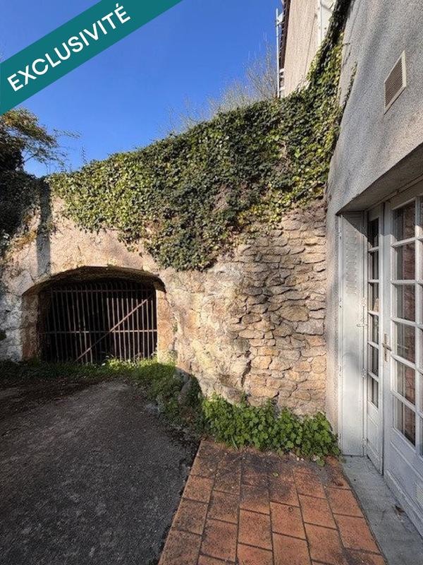 Maison - 180 m² - 7 pièces