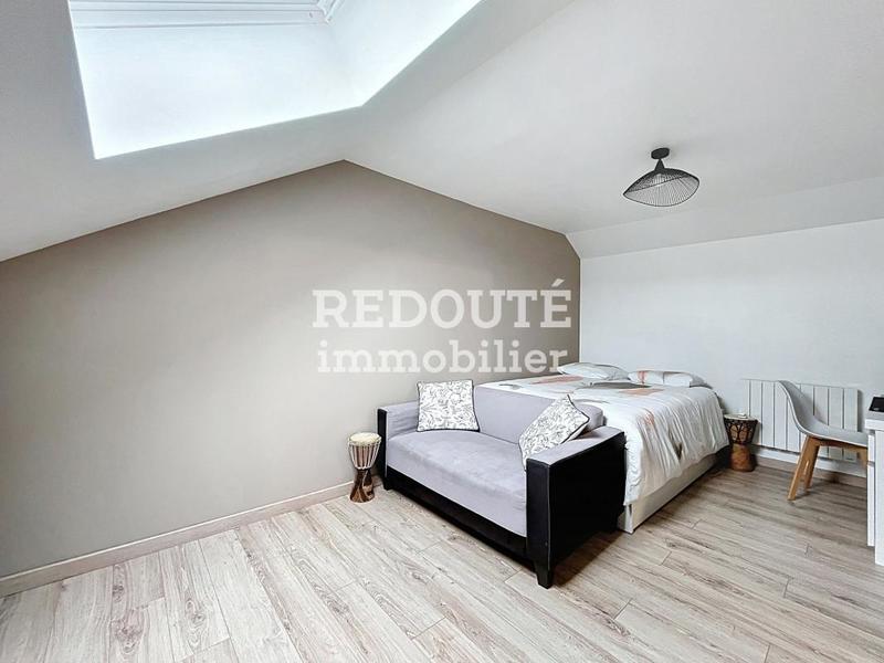 Immeuble - 162 m² - 8 pièces