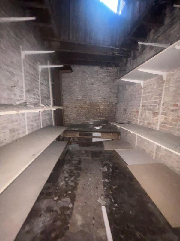 Local commercial - 180 m²