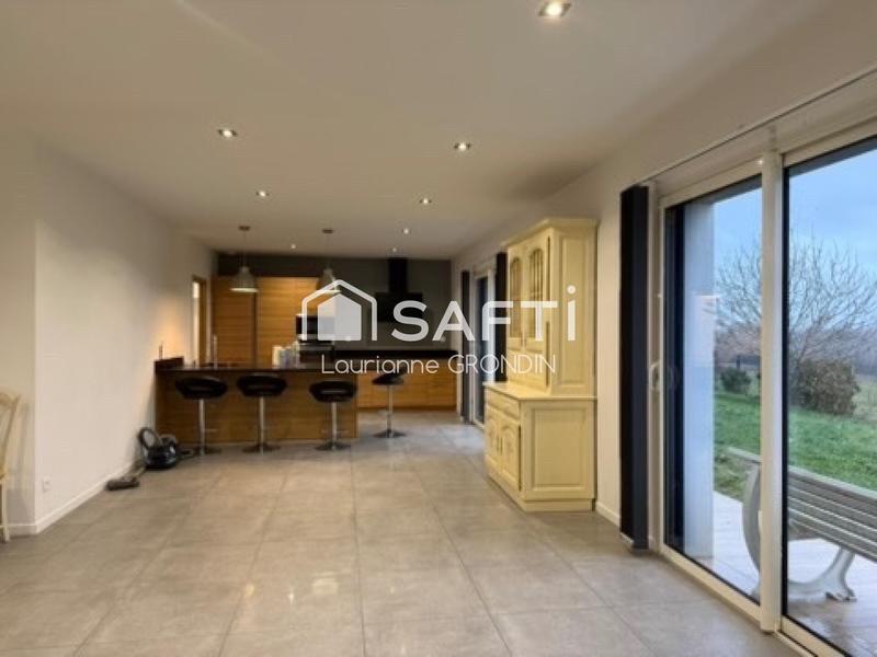 Maison - 153 m² - 4 pièces