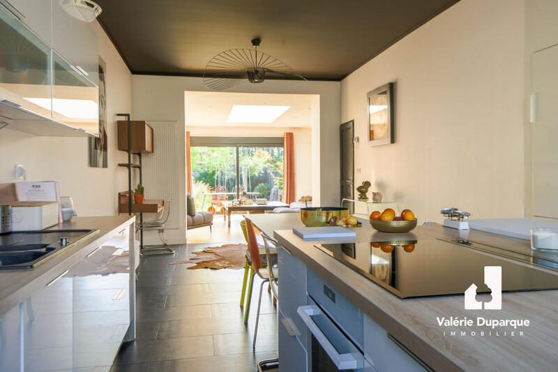 Maison - 165 m² - 6 pièces