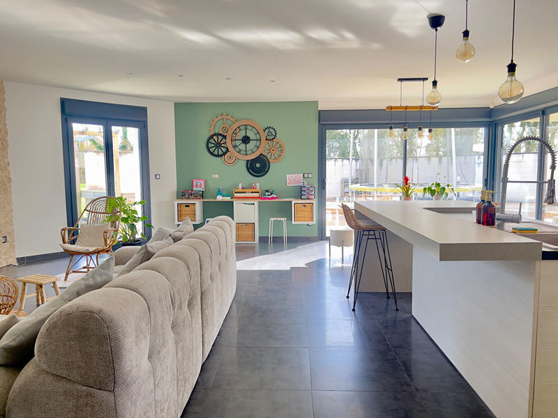 Maison - 151 m² - 6 pièces