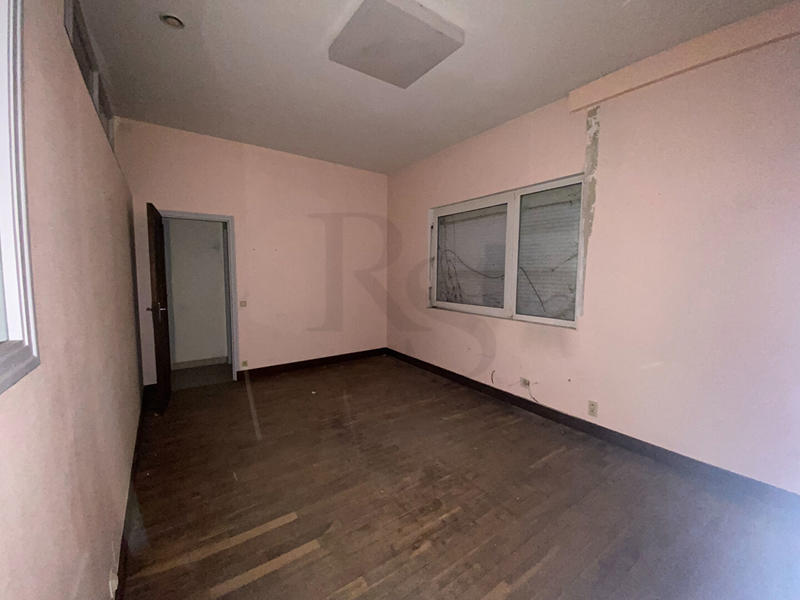 Immeuble - 15 pièces